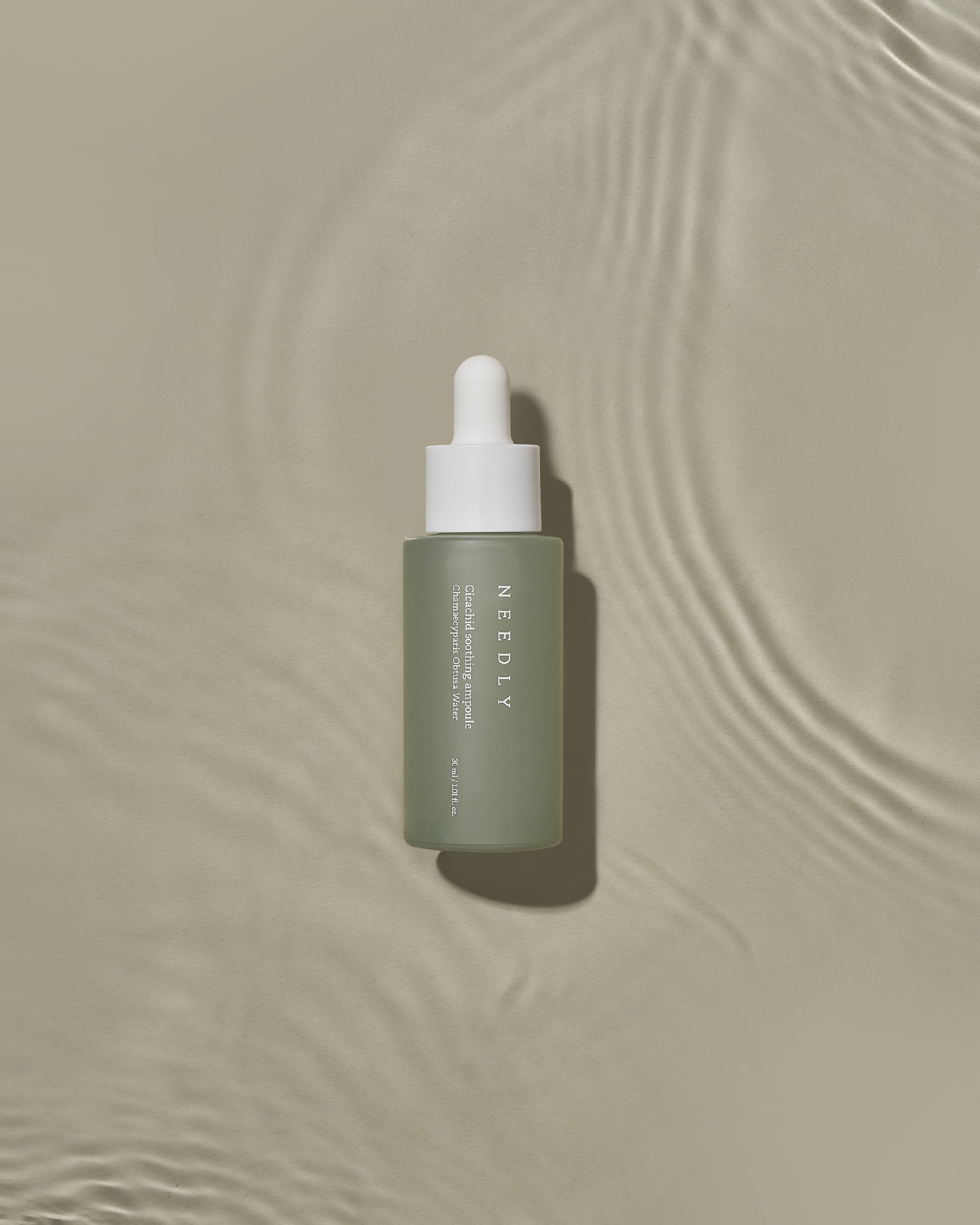 Needly Cicachid Soothing Ampoule - Hassas Ciltler İçin Yatıştırıcı Ampul Serum (30 mL)