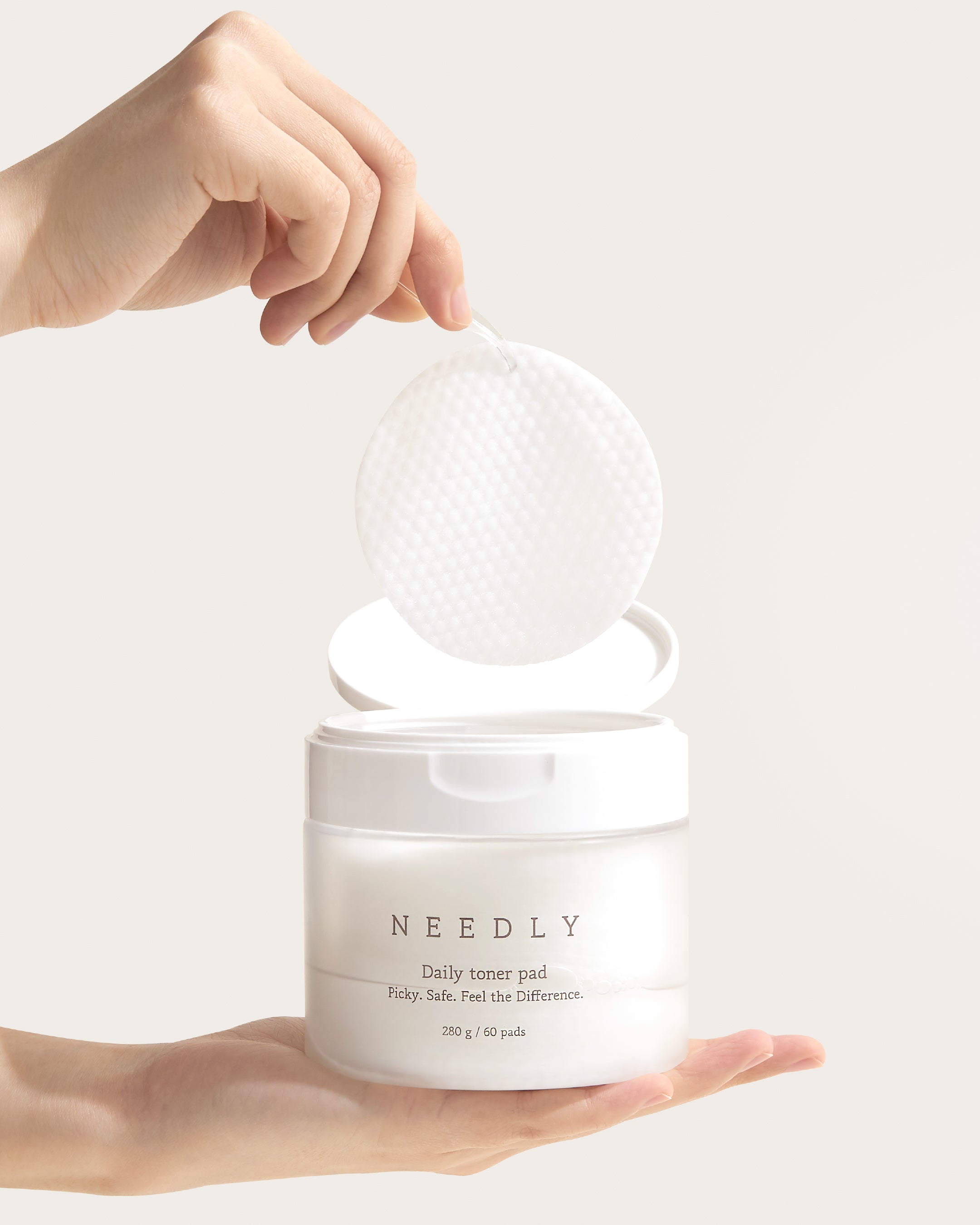 Needly Daily Toner Pad - BHA & PHA İçeren Cildi Nazikçe Eksfoliye Eden Nemlendirici ve Gözenek Sıkılaştırıcı Tonik Ped