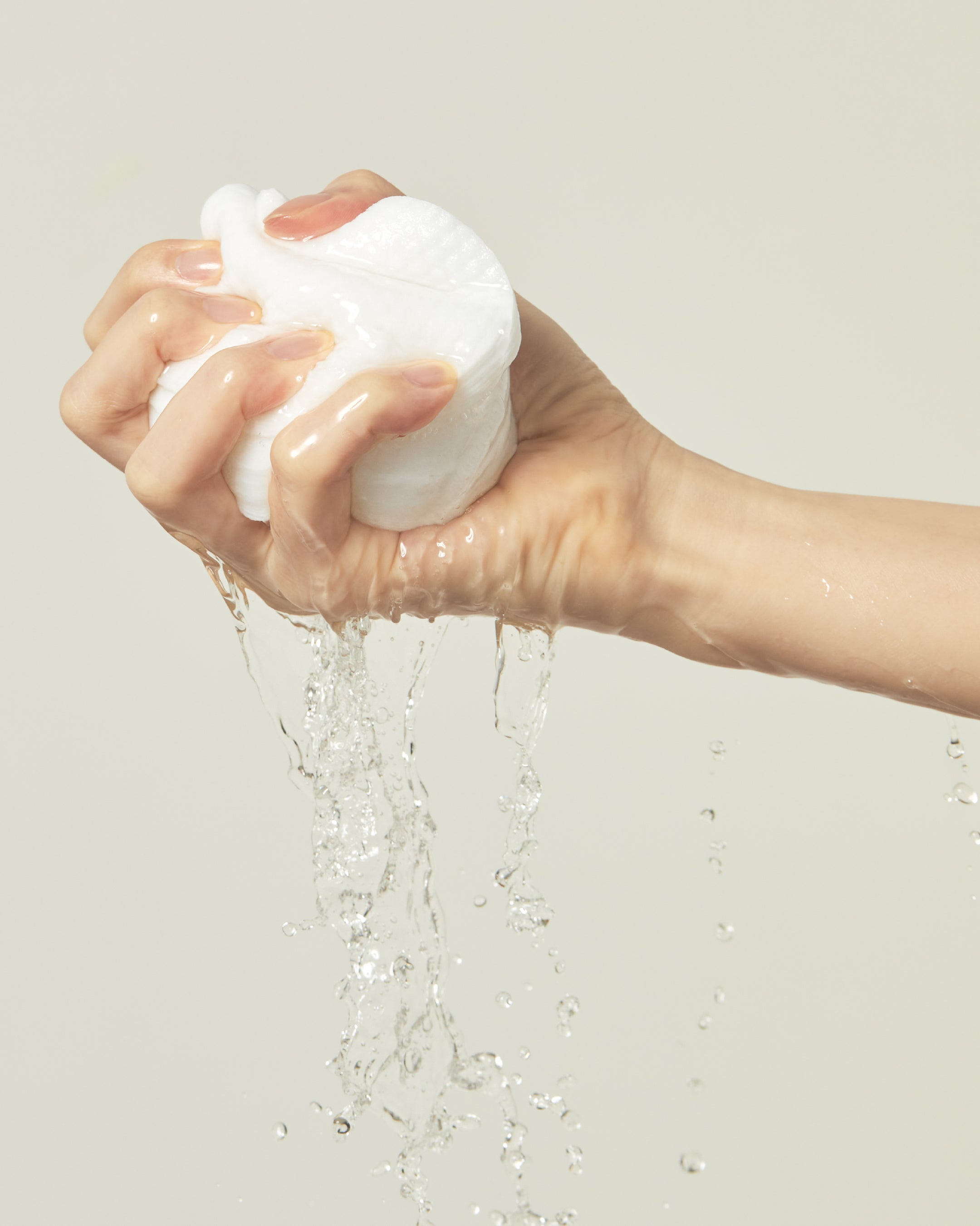 Needly Daily Toner Pad - BHA & PHA İçeren Cildi Nazikçe Eksfoliye Eden Nemlendirici ve Gözenek Sıkılaştırıcı Tonik Ped